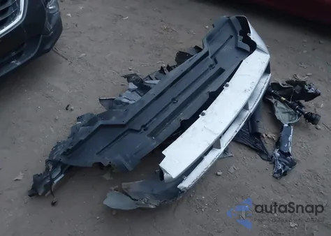 2010 Ford Focus Sel z USA, uszkodzony, nr VIN 1FAHP3HN6AW176538